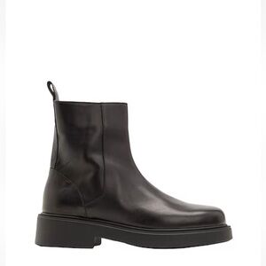 Men’s leather boots size 41 from 8 by YOOX LEATHER ANKLE BOOT. New without box